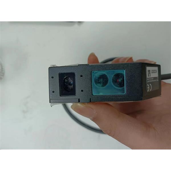 日本KEYENCE基恩士LK-G5000高精度CMOS激光位移傳感器感測頭擴展模塊 LK-HA100